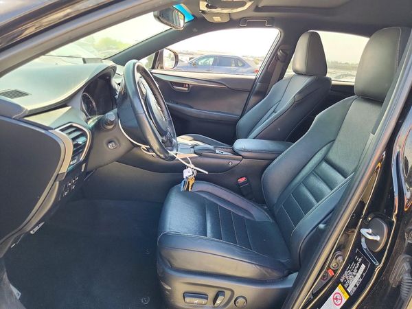 2015 LEXUS NX 200t Luxury