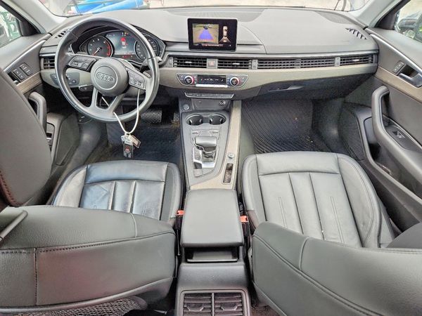 2019 AUDI A4 Premium, Titanium