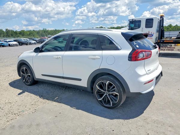 2017 KIA NIRO