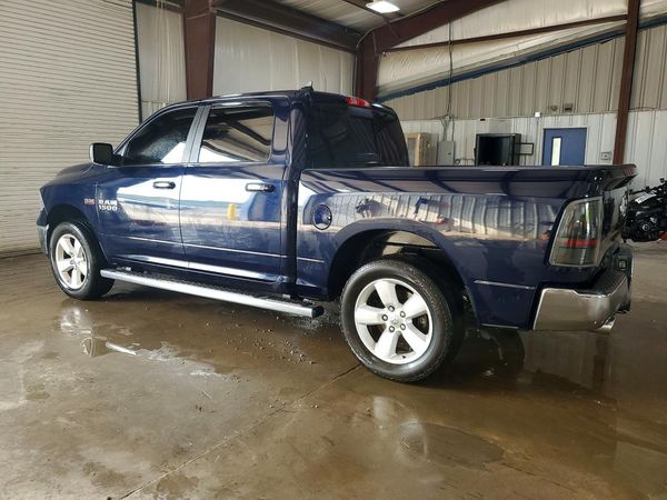 2014 RAM 1500 SLT CREW CAB 4X4