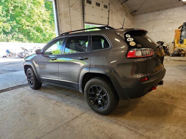 2022 JEEP CHEROKEE TRAILHAWK 4X4