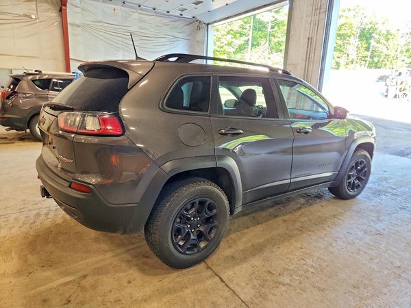 2022 JEEP CHEROKEE TRAILHAWK 4X4