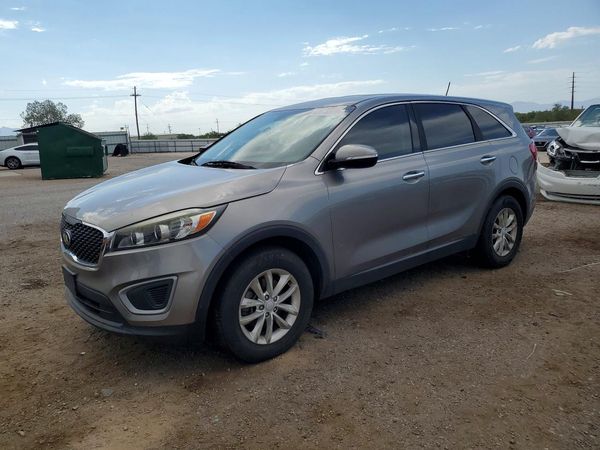 2018 KIA SORENTO L, LX