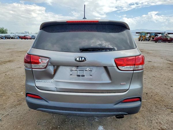 2018 KIA SORENTO L, LX