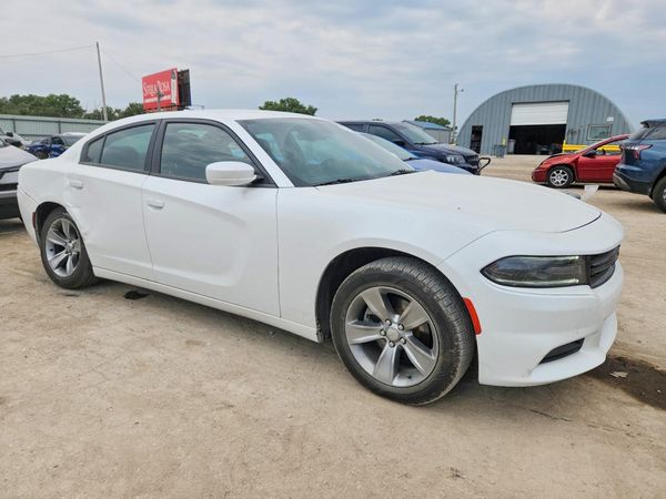 2015 DODGE CHARGER SXT RWD
