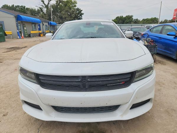 2015 DODGE CHARGER SXT RWD