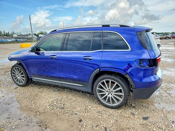 2023 MERCEDES-BENZ GLB GLB250