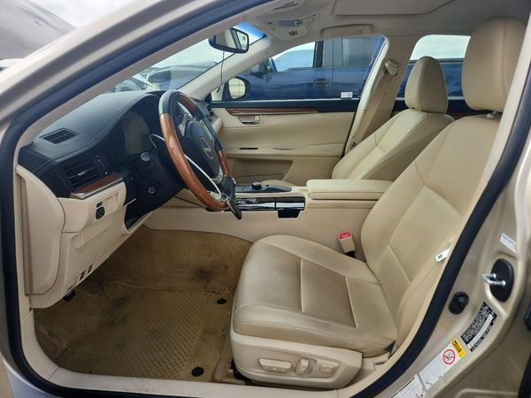 2013 LEXUS ES 300h