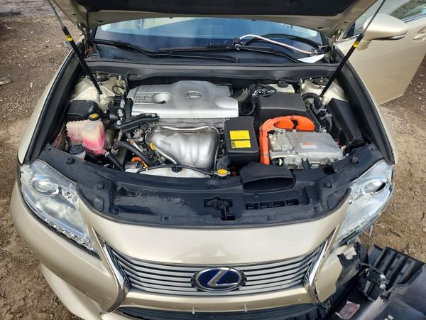 2013 LEXUS ES 300h