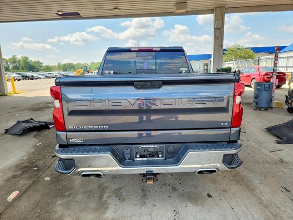 2021 CHEVROLET SILVERADO LT