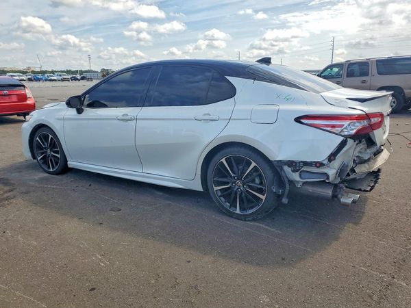 2020 TOYOTA CAMRY XSE
