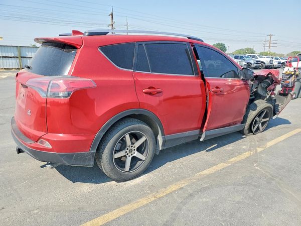 2017 TOYOTA RAV4 LE