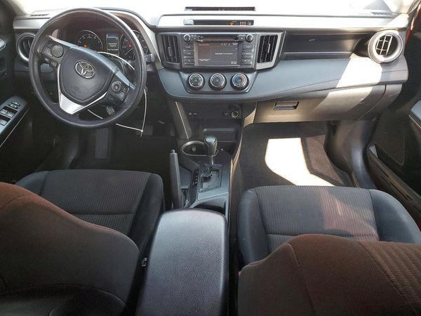 2017 TOYOTA RAV4 LE