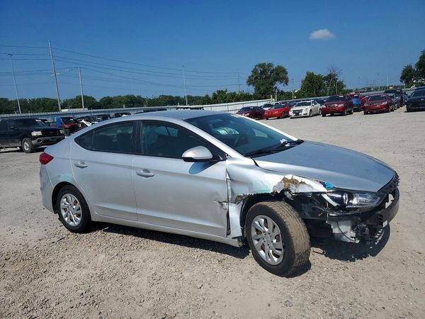 2017 HYUNDAI ELANTRA SE Base