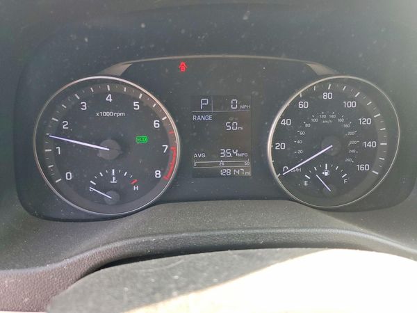 2017 HYUNDAI ELANTRA SE Base