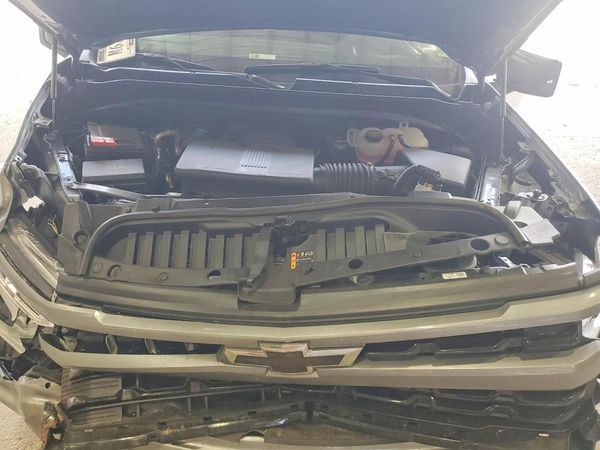 2026 CHEVROLET SILVERADO RST — Engine bay