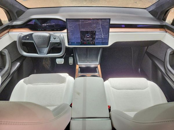 2022 TESLA MODEL X