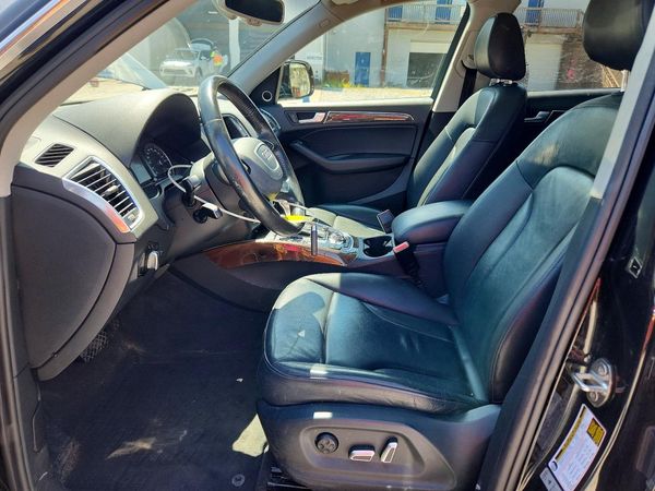 2016 AUDI Q5 quattro Premium Plus