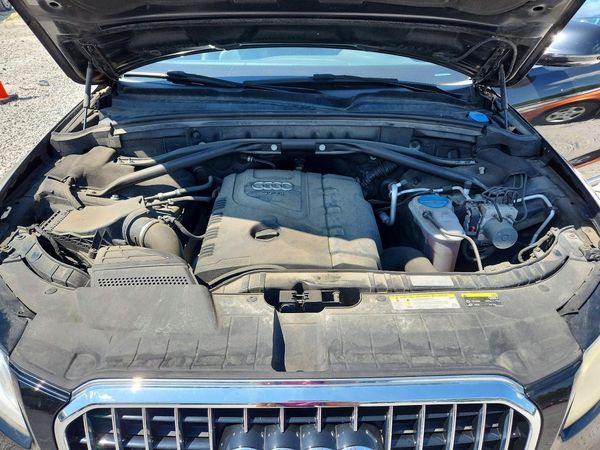2016 AUDI Q5 quattro Premium Plus