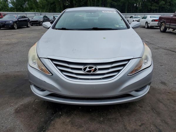 2012 HYUNDAI SONATA