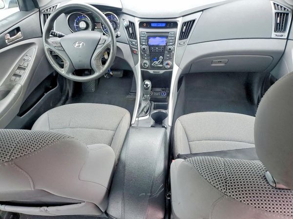 2012 HYUNDAI SONATA