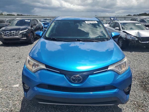 2018 TOYOTA RAV4 Adventure/XLE