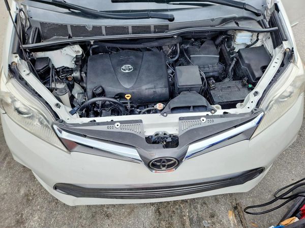 2019 TOYOTA SIENNA