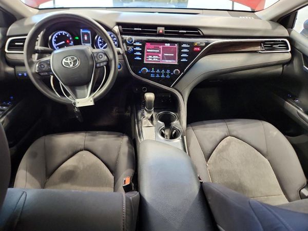 2018 TOYOTA CAMRY