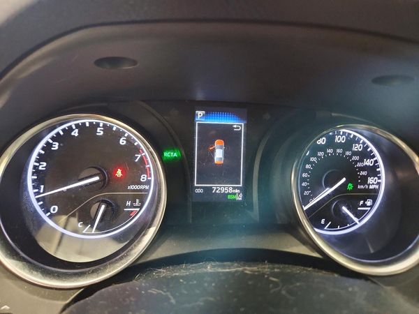 2018 TOYOTA CAMRY