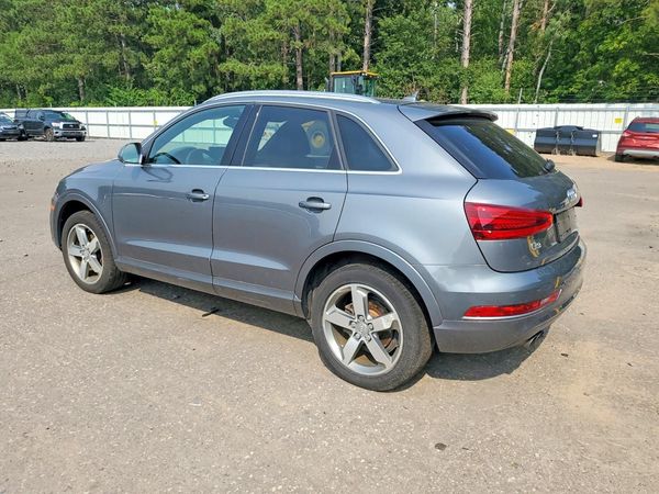 2015 AUDI Q3 quattro Premium Plus