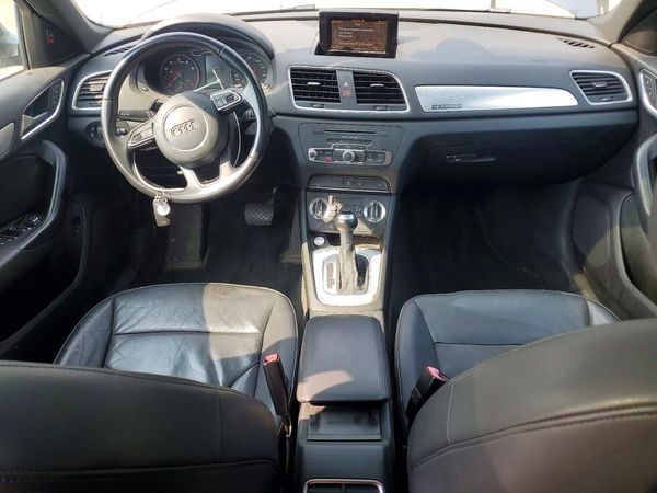 2015 AUDI Q3 quattro Premium Plus