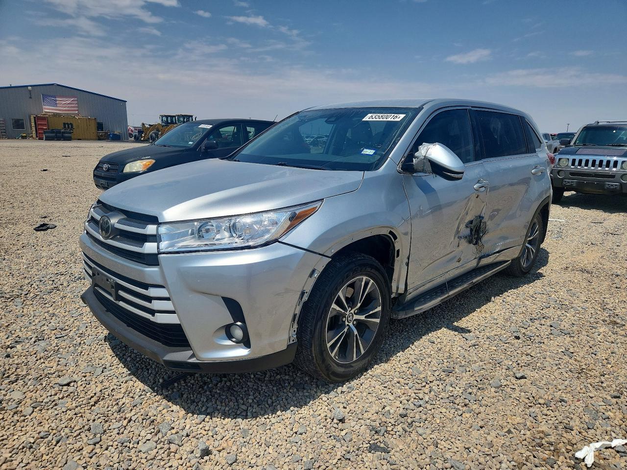 2018 TOYOTA HIGHLANDER LE/LE Plus