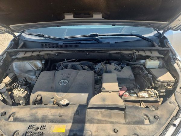 2018 TOYOTA HIGHLANDER LE/LE Plus