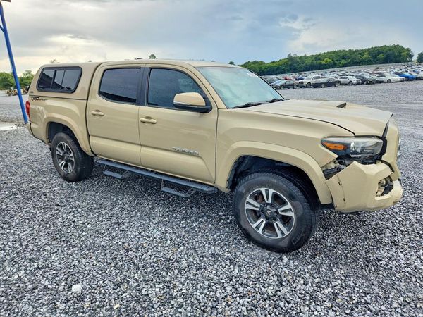 2017 TOYOTA TACOMA