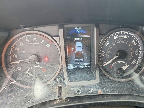 2017 TOYOTA TACOMA