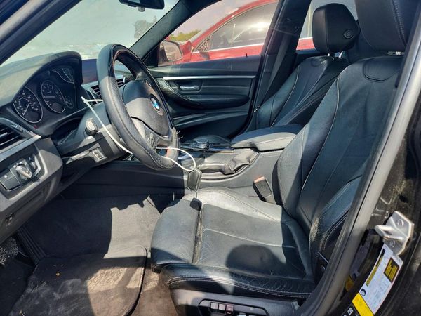 2018 BMW 330 xDrive SA