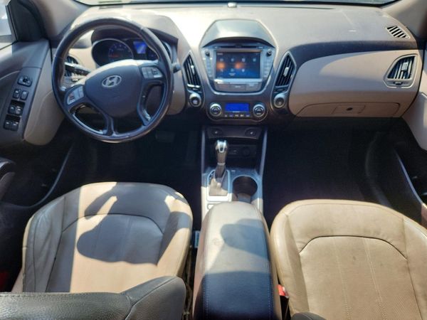 2015 HYUNDAI TUCSON GLS (Middle)