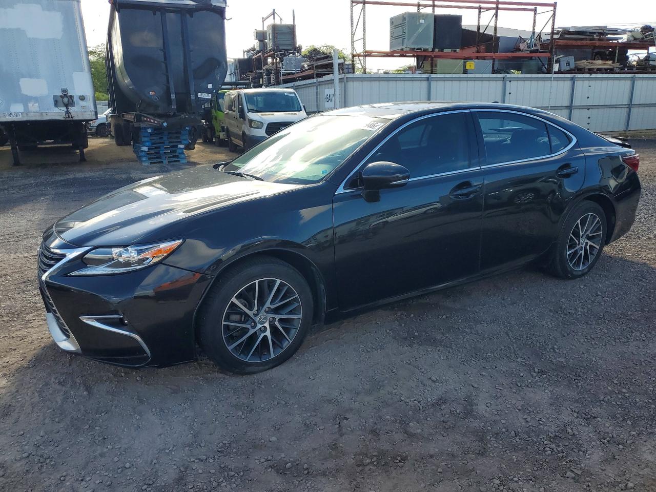 2016 LEXUS ES