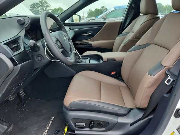 2025 LEXUS ES 300H 300h Premium