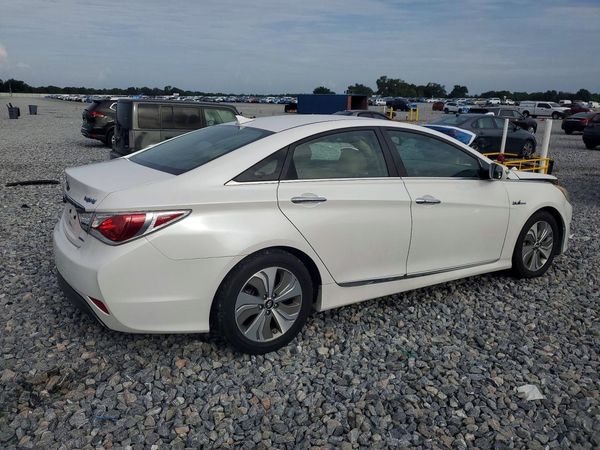 2013 HYUNDAI SONATA Hybrid / Hybrid Limited
