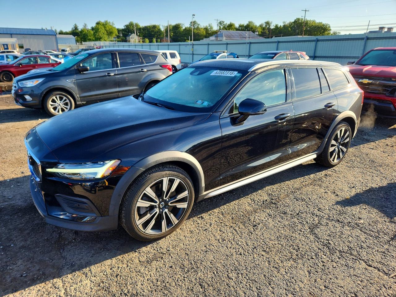 2020 VOLVO V60 CROSS COUNTRY