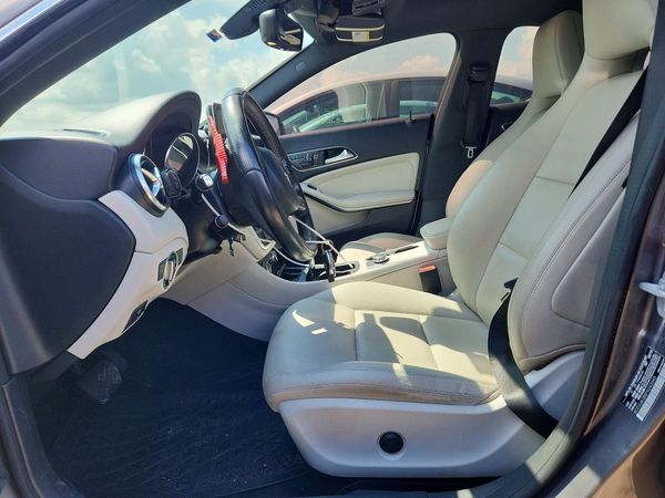 2015 MERCEDES-BENZ CLA