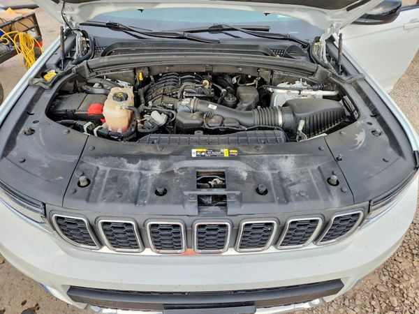 2023 JEEP GRAND CHEROKEE L LAREDO 4X4