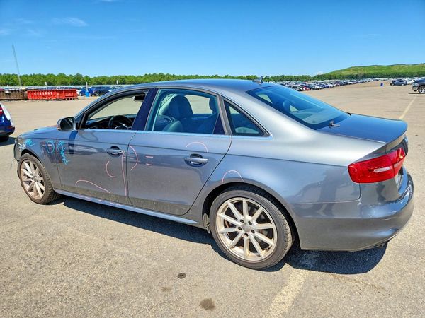 2015 AUDI A4