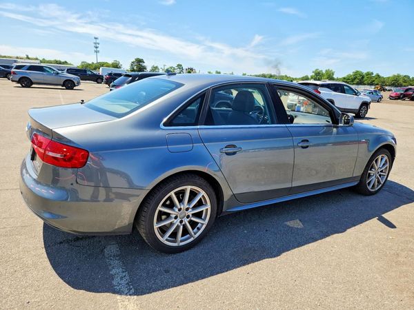 2015 AUDI A4