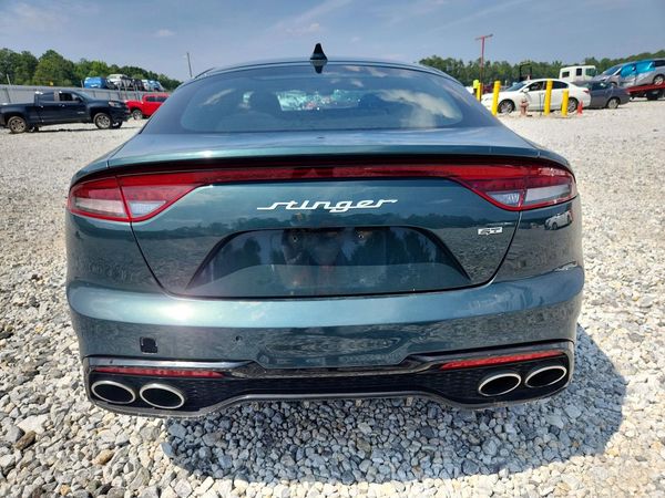 2023 KIA STINGER