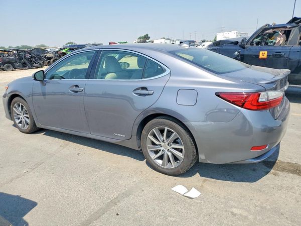 2016 LEXUS ES 300h