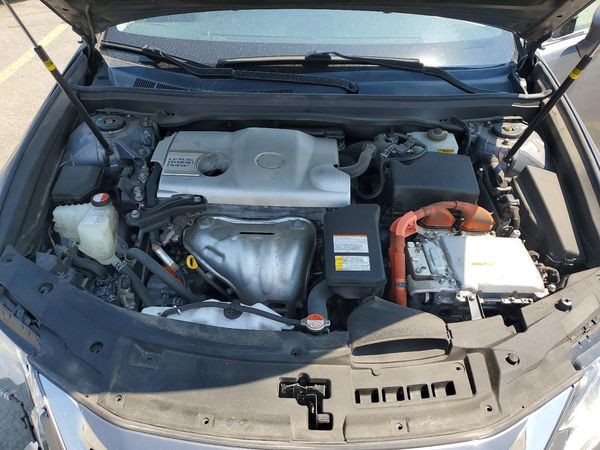 2016 LEXUS ES 300h