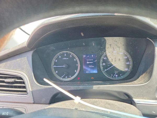 2016 HYUNDAI SONATA