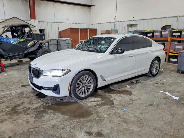 2022 BMW 530 xDrive